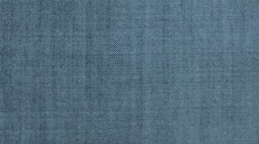 84%纯羊毛、16%马海毛；240g ；(7101)