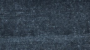 62%羊毛、20%真丝、17%亚麻、1%氨纶；300g